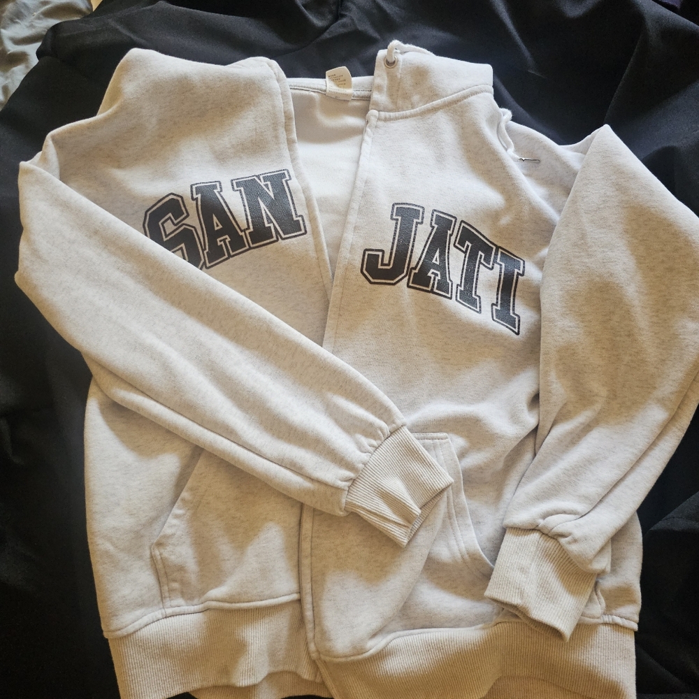 Heather gray sweatshirt